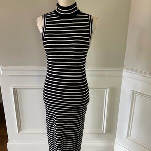 Michael Kors Black/White Striped Ribbed Knit Sleeveless Turtleneck Dress -Size L